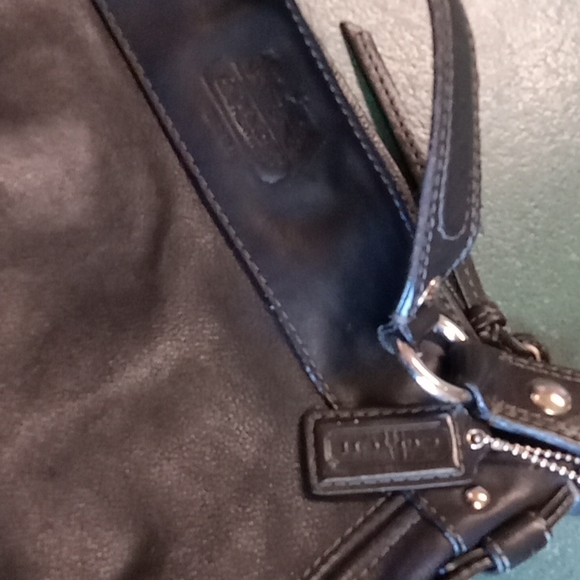 Purse - Picture 2 of 4